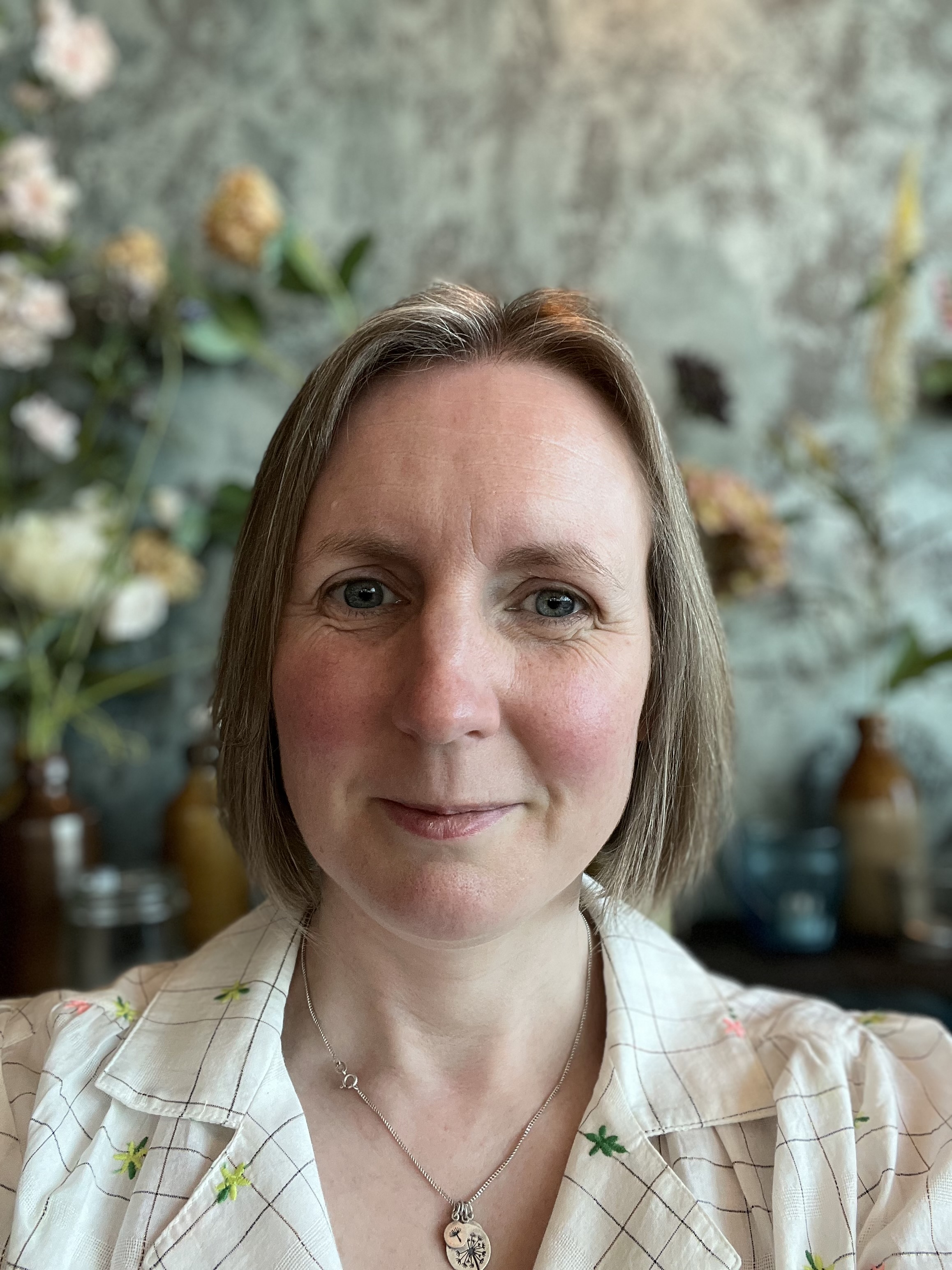 Portrait of Professor Nia Griffiths